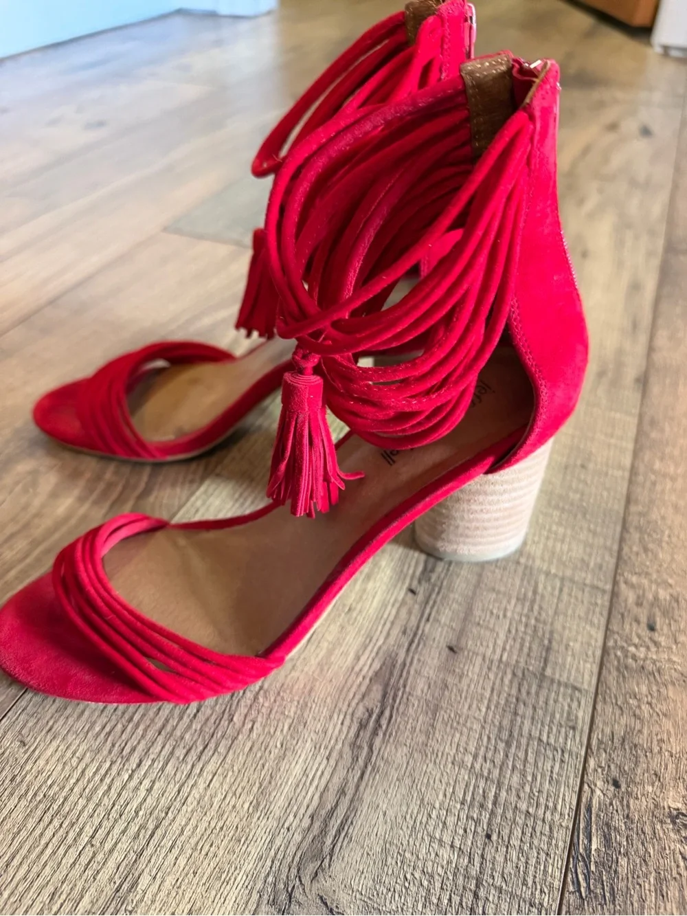 Jeffrey Campbell step up